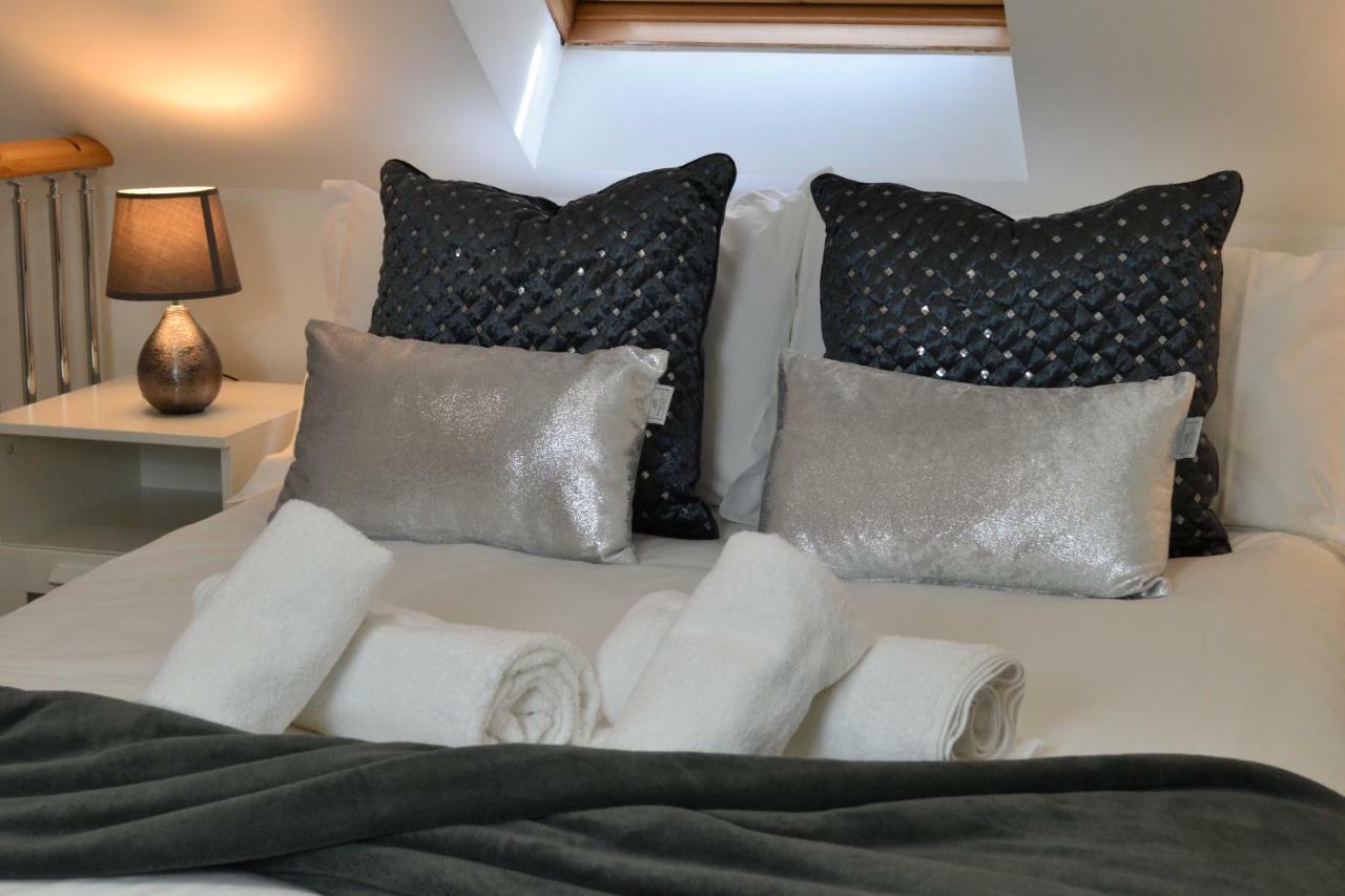 Epicsa - Family & Corporate Stay Mews Apartments With Free Parking CBG Екстериор снимка
