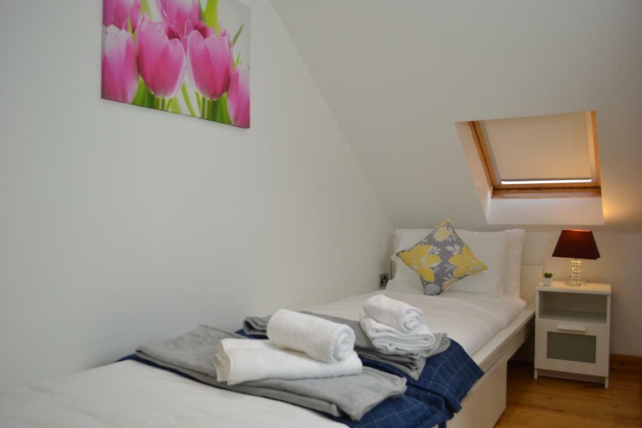 Epicsa - Family & Corporate Stay Mews Apartments With Free Parking CBG Екстериор снимка