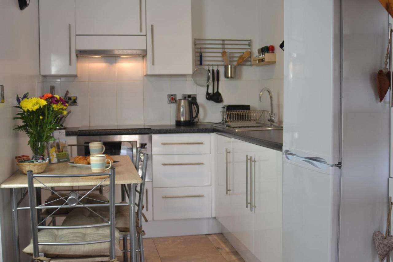 Epicsa - Family & Corporate Stay Mews Apartments With Free Parking CBG Екстериор снимка